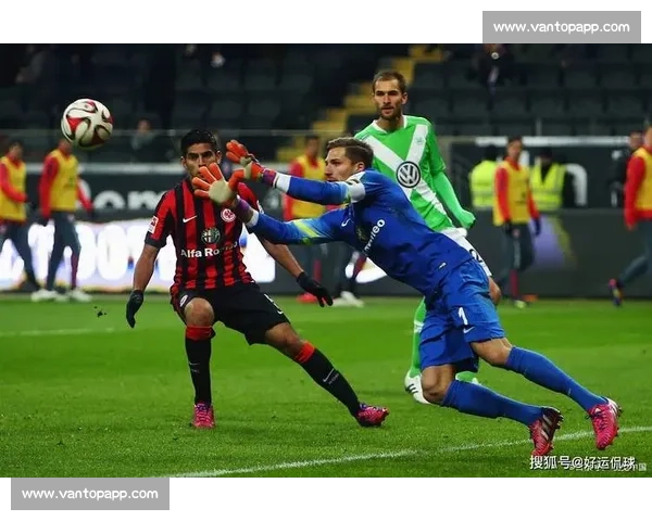 战术解析：格拉斯哥流浪者如何破解密集防守