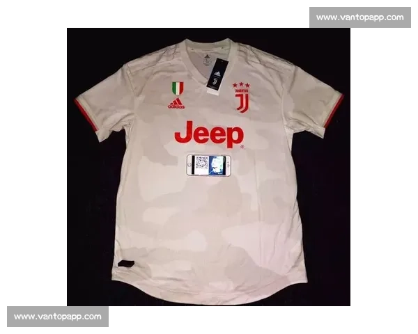 粉丝福利！世界杯球衣周边抢先看，周边产品哪个最火