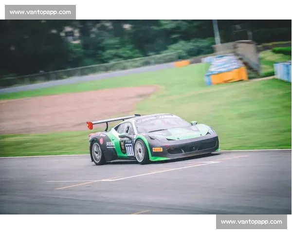 GT大师赛激情上演,速度之王虚位以待