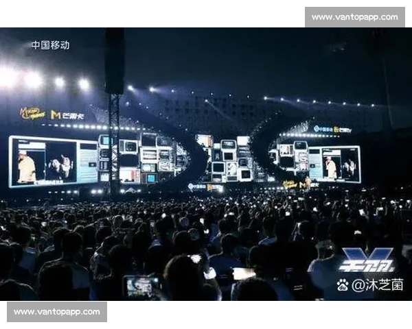 电竞大咖云集，国际展会现场星光熠熠！