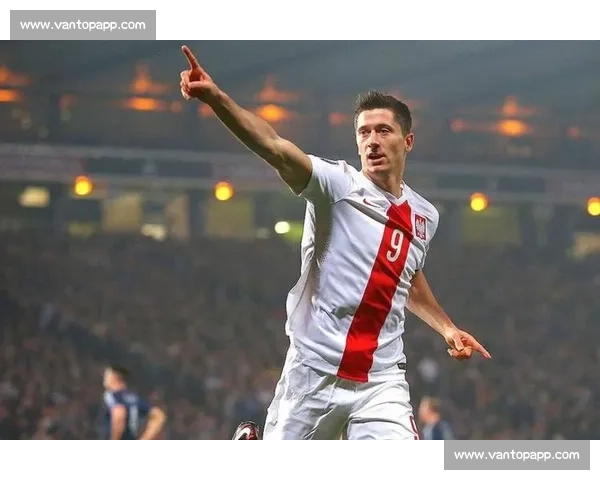 经典永流传，欧洲杯历史上的十大经典进球